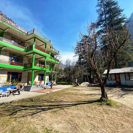 The Royal Orchard Kasol Hotel Екстериор снимка