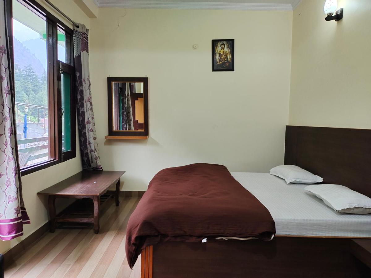 The Royal Orchard Kasol Hotel Екстериор снимка